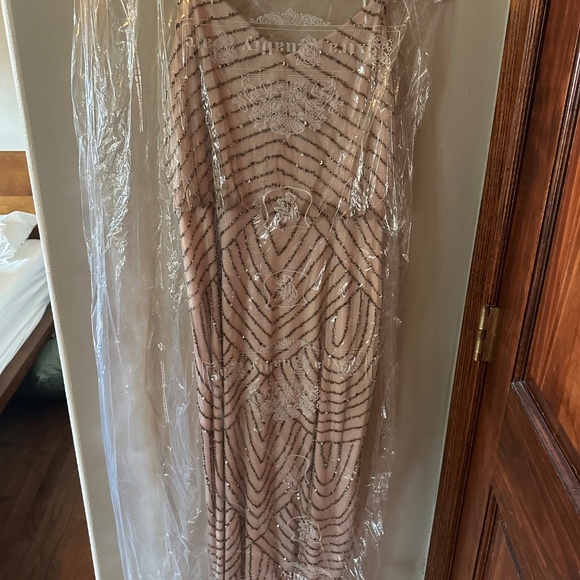 Art Deco Beaded Blouson Gown In Blush - Picture 4 of 4